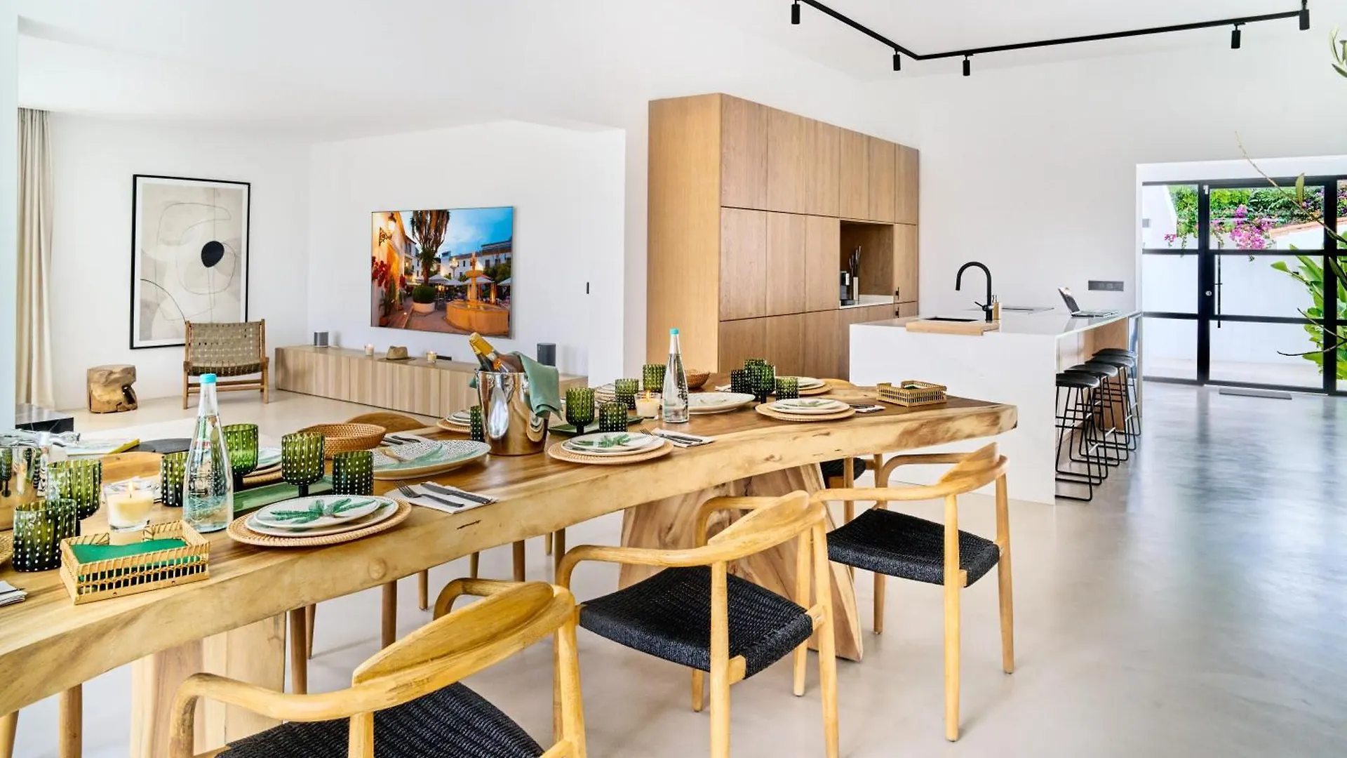 Villa Peman Luxurious Beachside Villa Marbella Spain