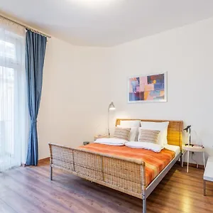 https://extra-central-new-apartment.inbudapesthotels.com