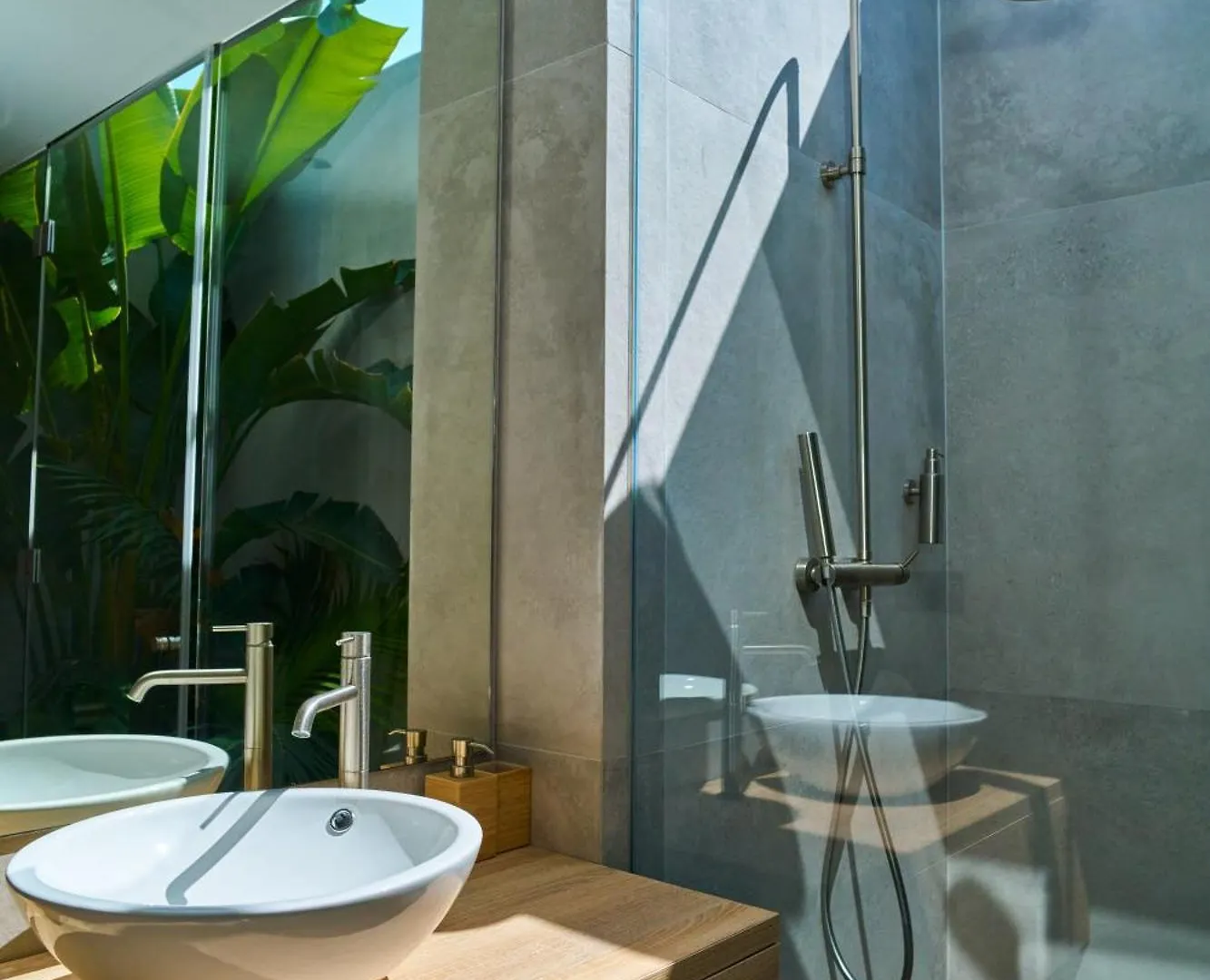 Villa Peman Luxurious Beachside Villa Marbella